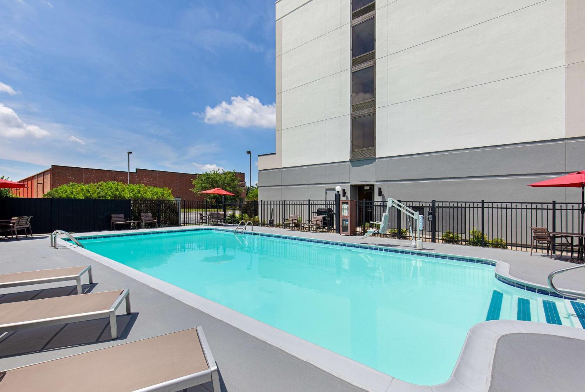 Hyatt Place Louisville-East Exterior foto